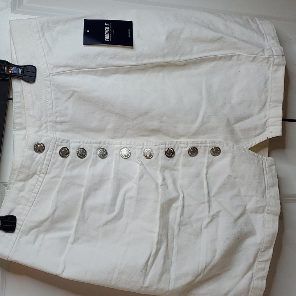 Stylish Forever 21 Button Down Skirt! Sz. L! - Picture 1 of 1